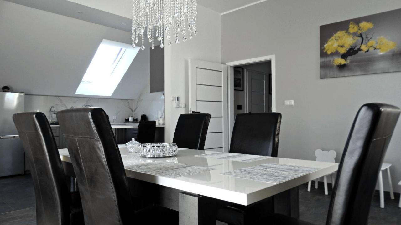 Apartamenty Aslux - Noclegi Energylandia Zator Exterior foto
