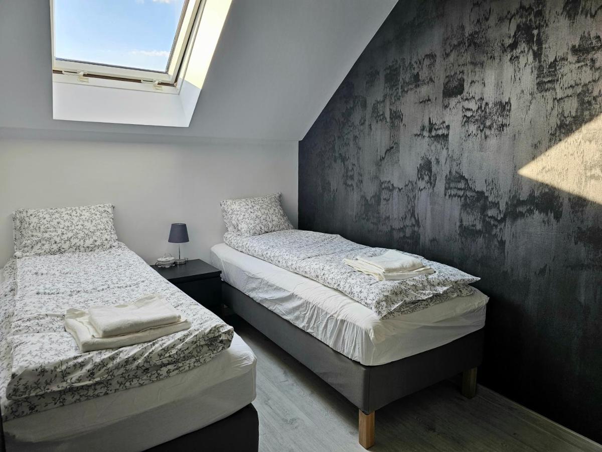 Apartamenty Aslux - Noclegi Energylandia Zator Exterior foto