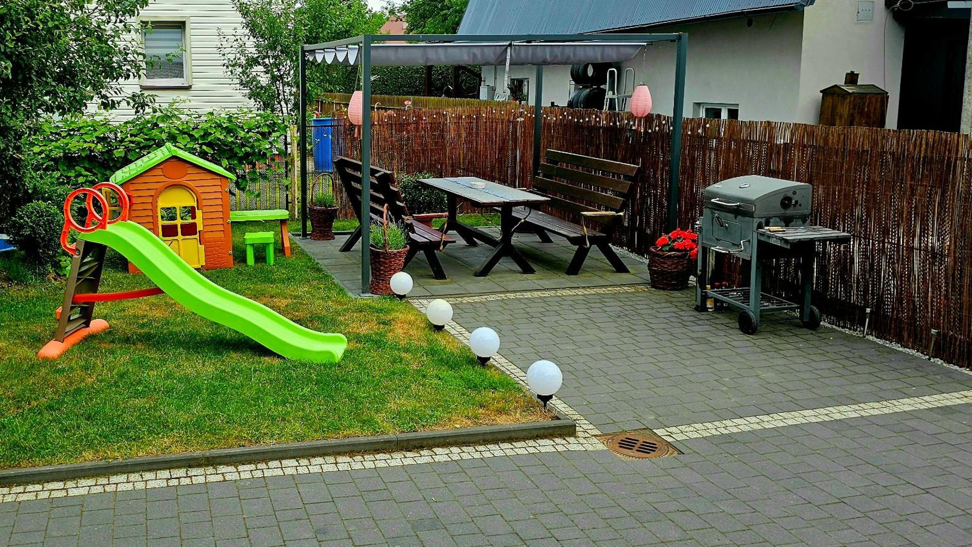 Apartamenty Aslux - Noclegi Energylandia Zator Exterior foto